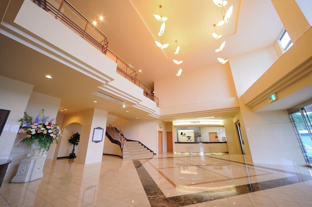 Shiretoko Noble Hotel Shari Exterior foto